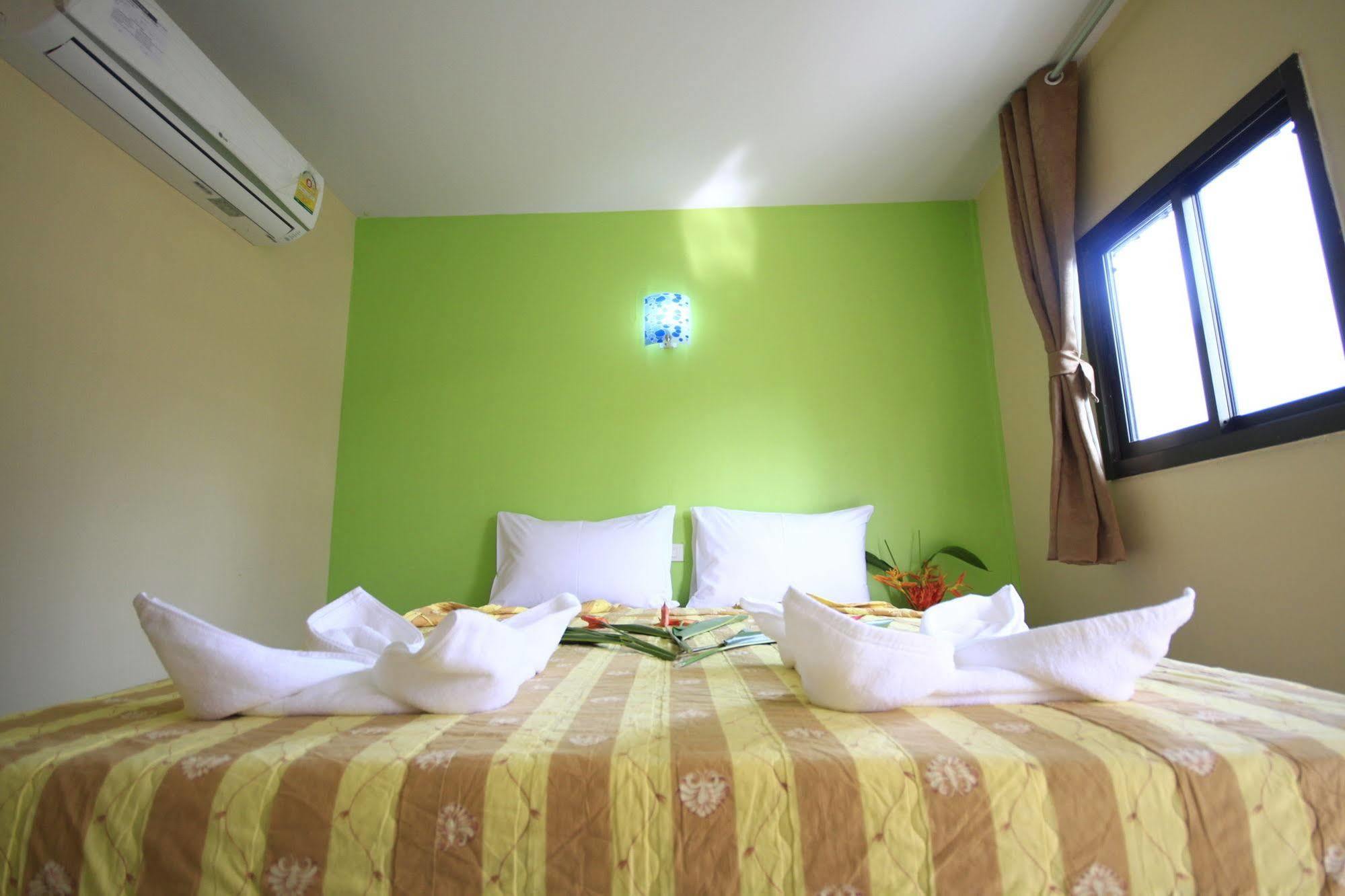 Pongpan House Phi Phi Apartment ภายนอก รูปภาพ